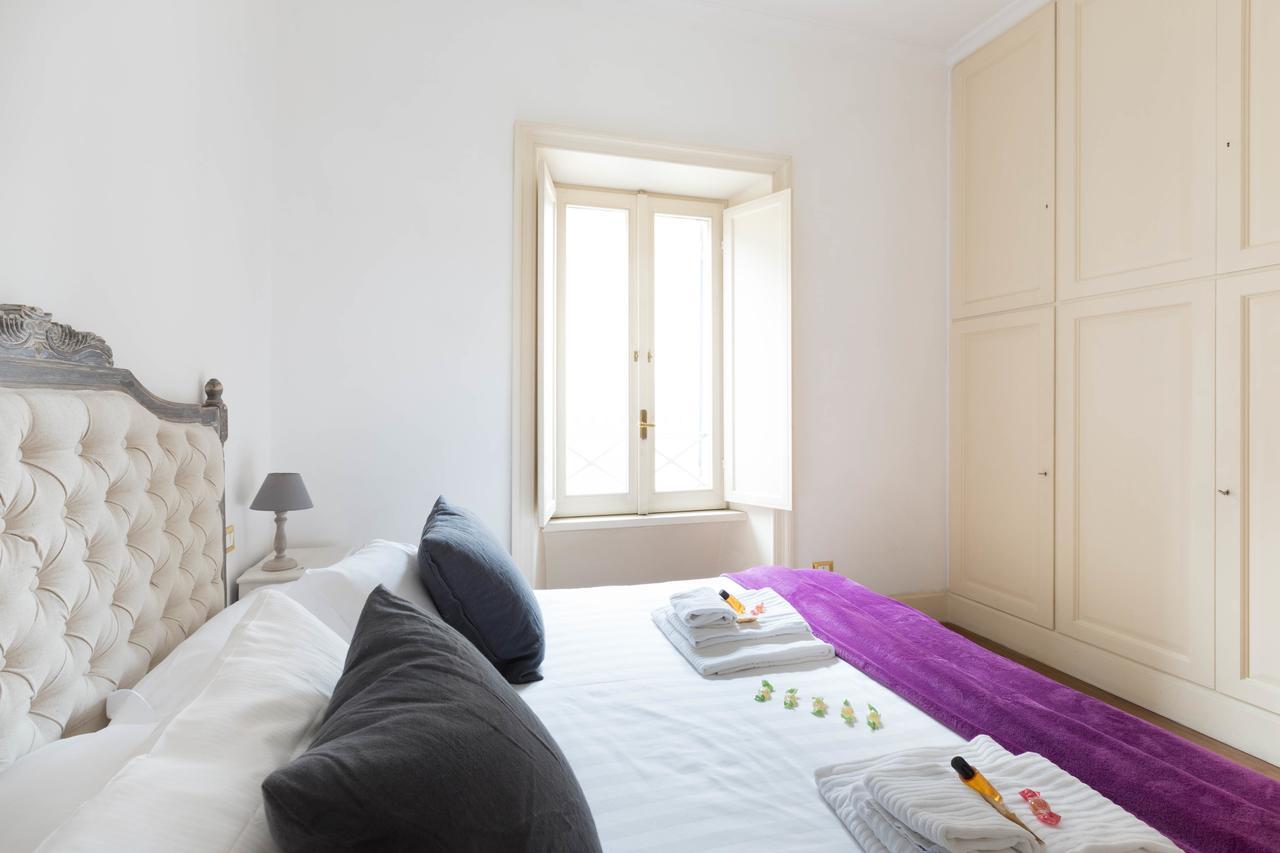 Capital Navona Luxury Apartment Casa E Appartamento Per Vacanze Róma Kültér fotó